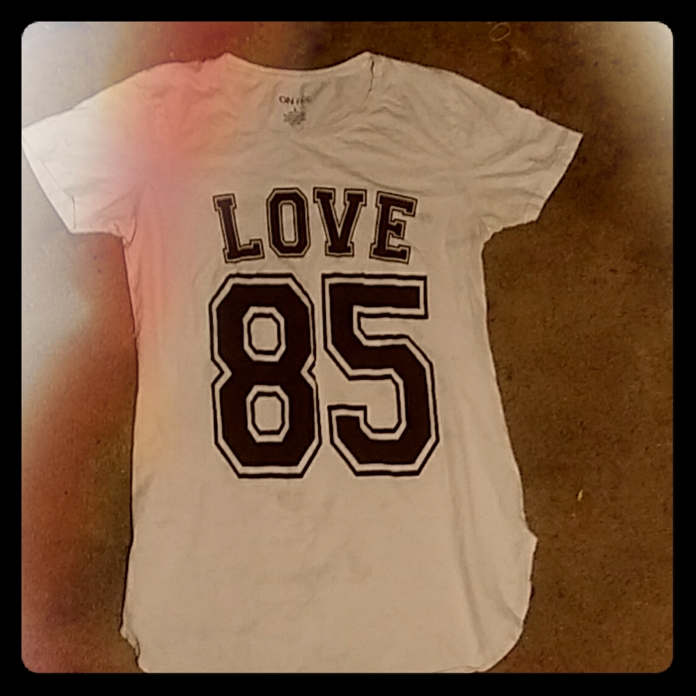 3 chill shirts fir a chill day